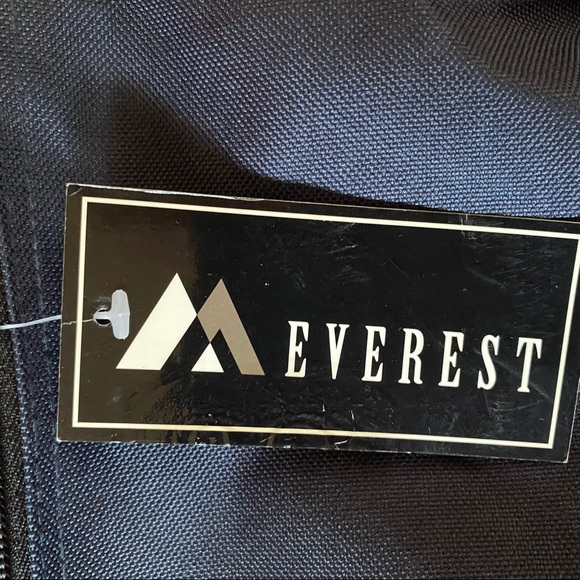 NWT Everest  backpack - Picture 6 of 7